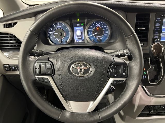 2018 Toyota Sienna XLE Premium 7 Passenger