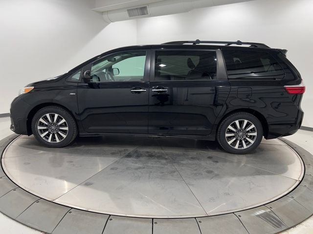 2019 Toyota Sienna XLE Premium 7 Passenger