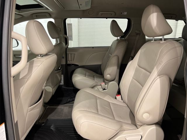 2019 Toyota Sienna XLE Premium 7 Passenger