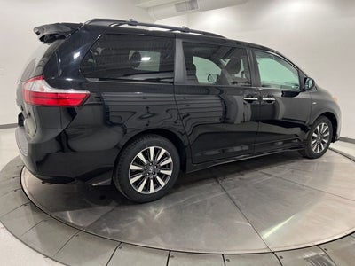 2019 Toyota Sienna XLE Premium 7 Passenger