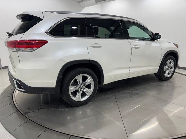 2017 Toyota Highlander Limited