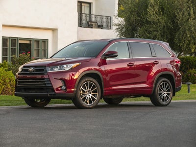 2018 Toyota Highlander Base