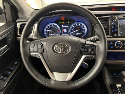 2017 Toyota Highlander Limited Platinum