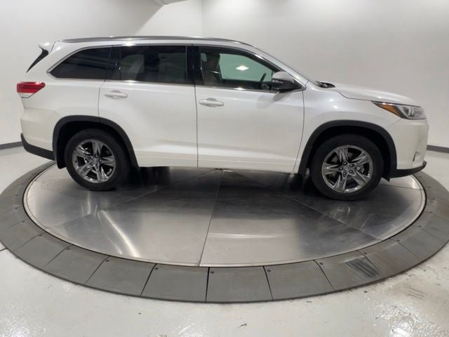 2017 Toyota Highlander Limited Platinum