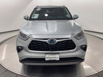 2023 Toyota Highlander Hybrid Platinum