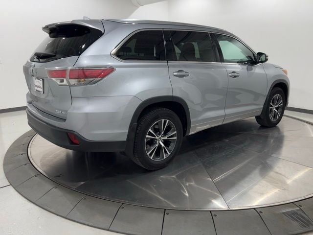 2016 Toyota Highlander XLE V6