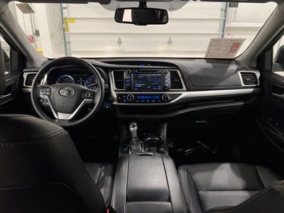 2016 Toyota Highlander XLE V6