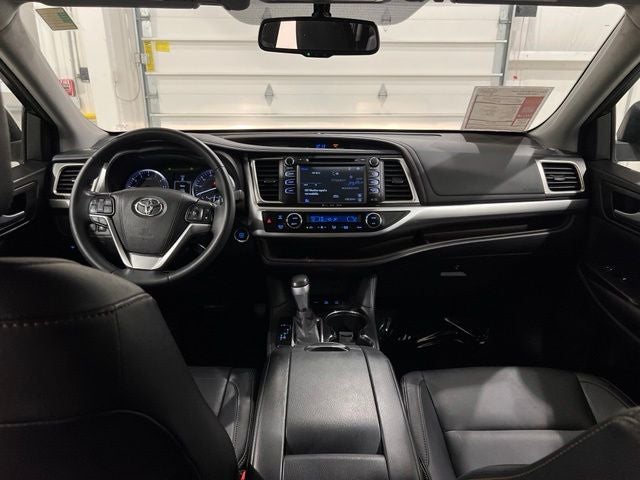 2016 Toyota Highlander XLE V6