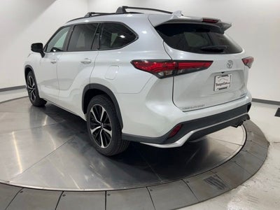 2022 Toyota Highlander XSE