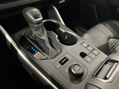 2024 Toyota Highlander XSE