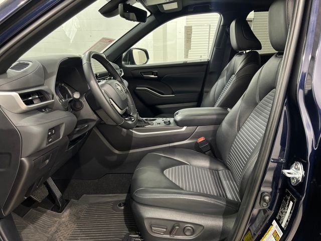 2024 Toyota Highlander XSE