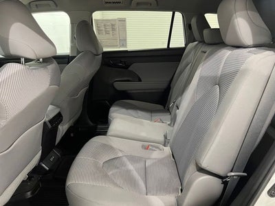 2023 Toyota Highlander LE