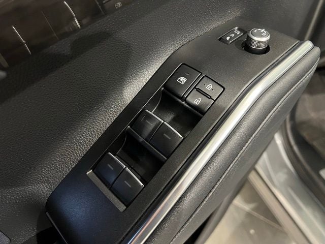 2025 Toyota Highlander Limited