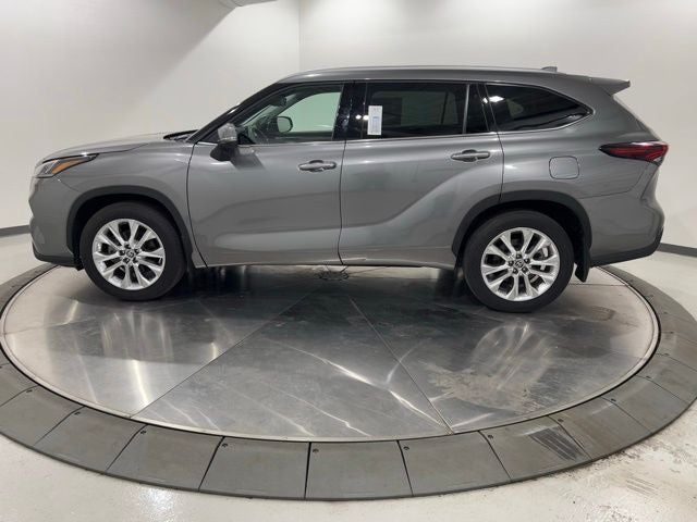 2025 Toyota Highlander Limited