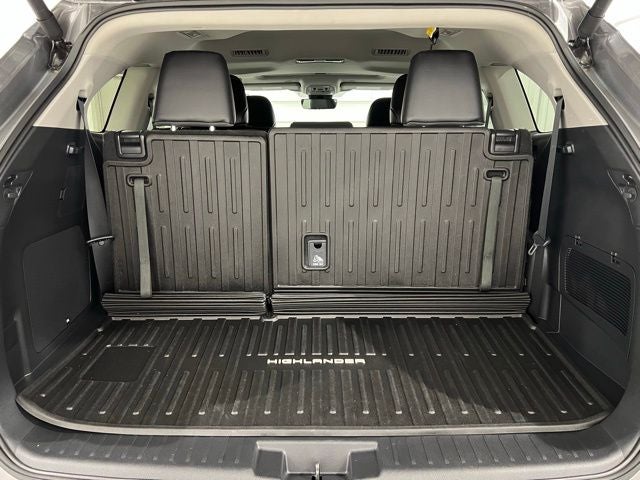 2025 Toyota Highlander Limited