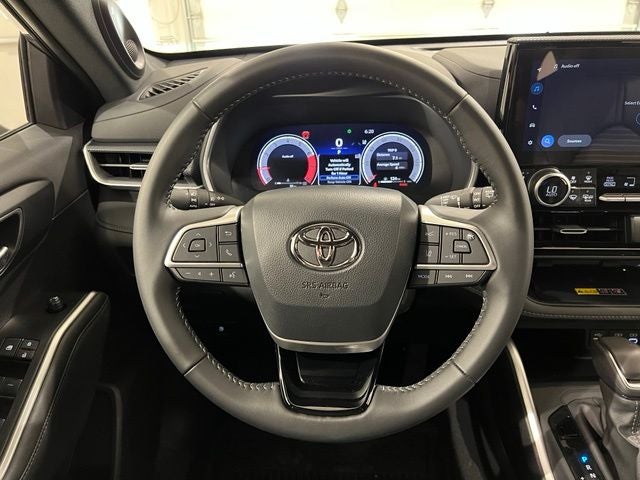 2026 Toyota Highlander XSE