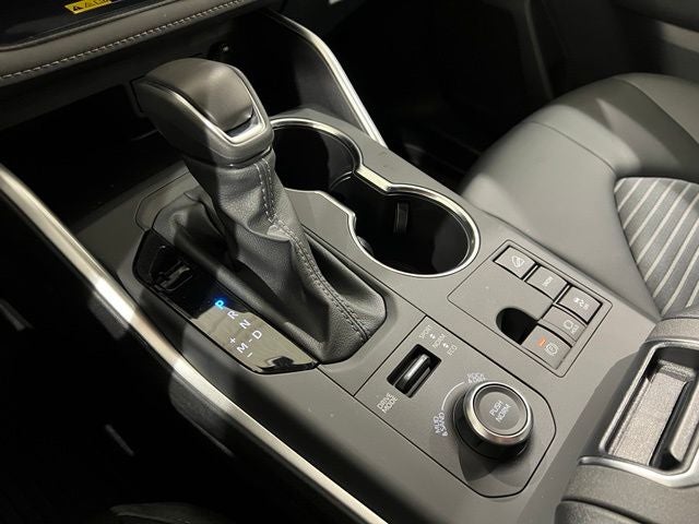 2026 Toyota Highlander XSE