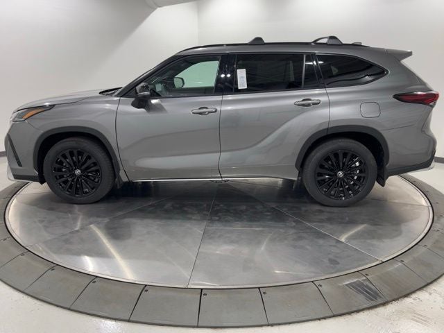 2026 Toyota Highlander XSE