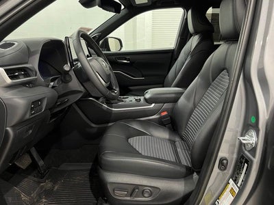 2026 Toyota Highlander XSE