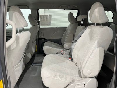 2012 Toyota Sienna LE 8 Passenger