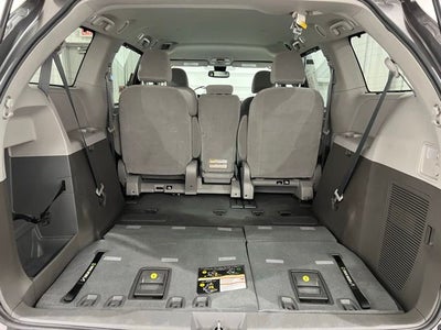 2020 Toyota Sienna LE 8 Passenger