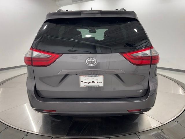 2020 Toyota Sienna LE 8 Passenger