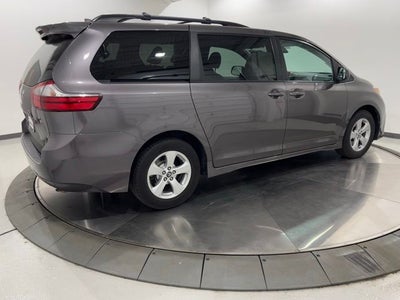 2020 Toyota Sienna LE 8 Passenger
