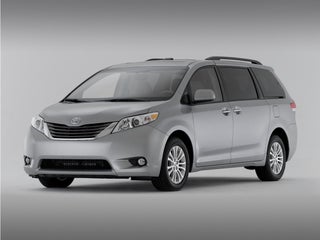 2012 Toyota Sienna SE 8 Passenger