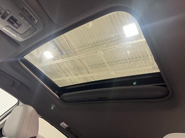 2023 Toyota Sienna XSE 7 Passenger