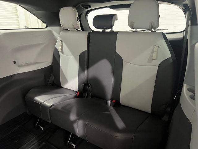 2023 Toyota Sienna XSE 7 Passenger