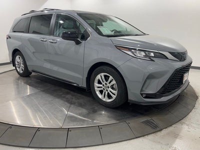 2023 Toyota Sienna XSE 7 Passenger