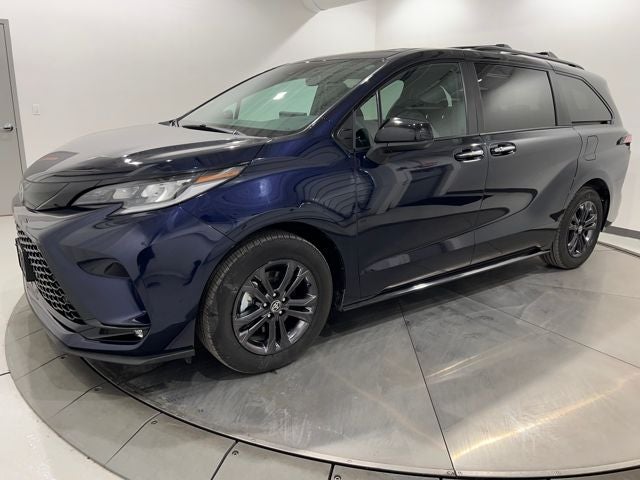 2025 Toyota Sienna XSE 7 Passenger