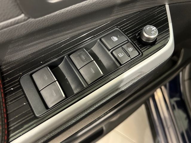 2025 Toyota Sienna XSE 7 Passenger