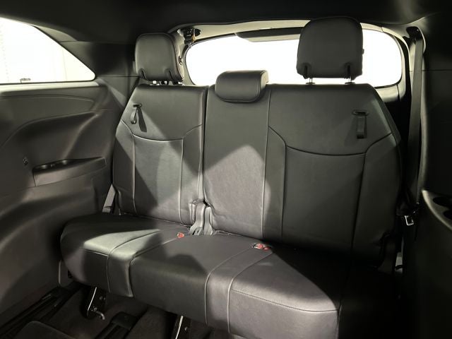 2025 Toyota Sienna XSE 7 Passenger