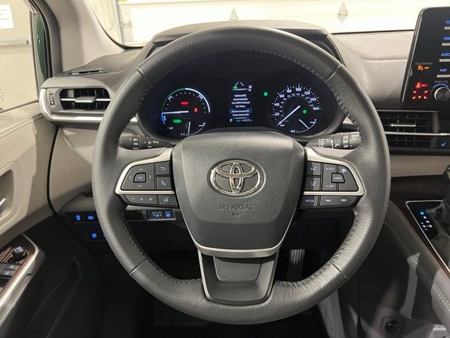 2024 Toyota Sienna XLE 7 Passenger