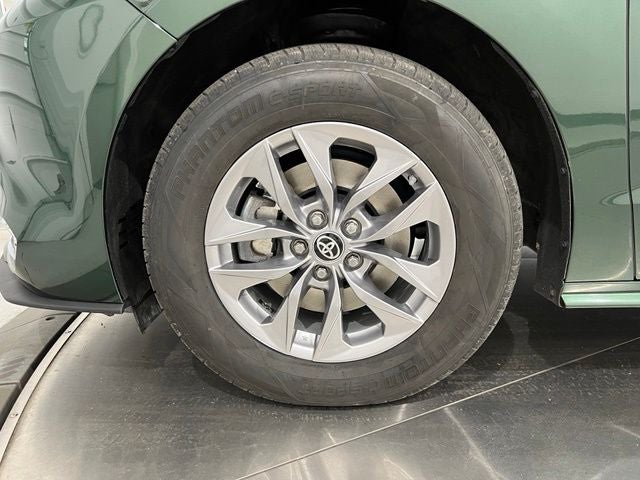 2024 Toyota Sienna XLE 7 Passenger