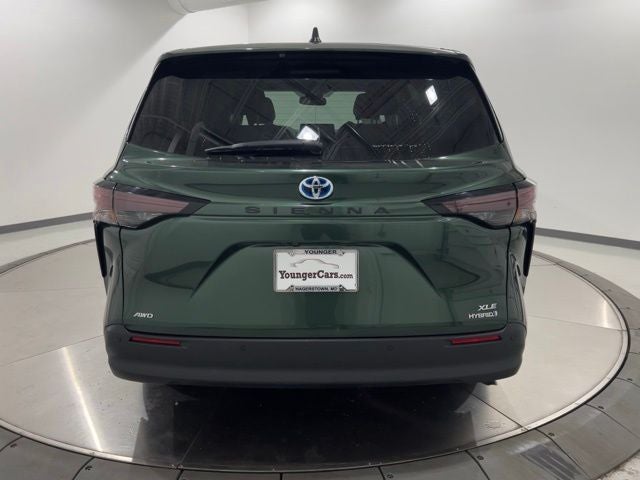 2024 Toyota Sienna XLE 7 Passenger
