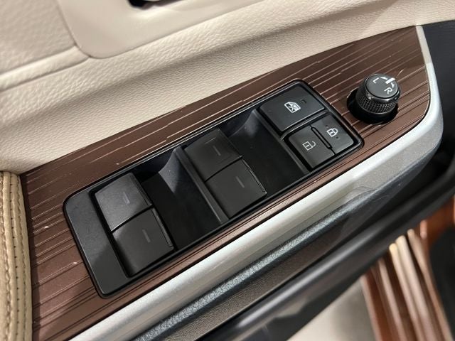 2021 Toyota Sienna XLE 7 Passenger
