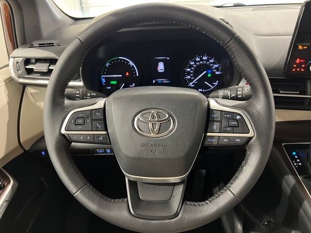 2021 Toyota Sienna XLE 7 Passenger