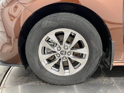2021 Toyota Sienna XLE 7 Passenger
