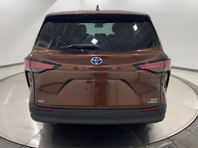 2021 Toyota Sienna XLE 7 Passenger