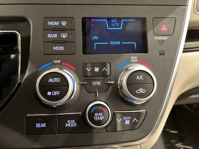 2019 Toyota Sienna XLE Premium 8 Passenger