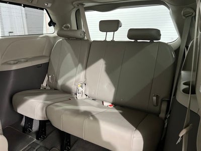 2019 Toyota Sienna XLE Premium 8 Passenger
