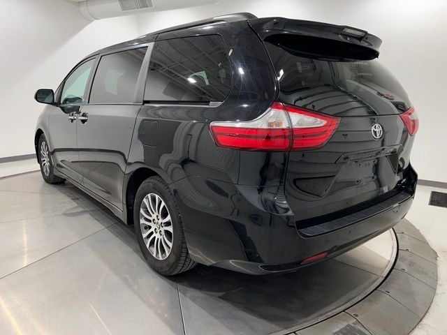 2019 Toyota Sienna XLE Premium 8 Passenger