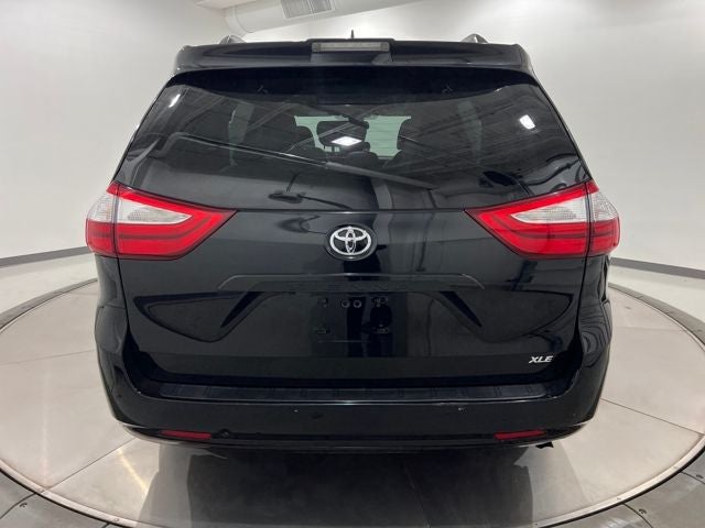 2019 Toyota Sienna XLE Premium 8 Passenger