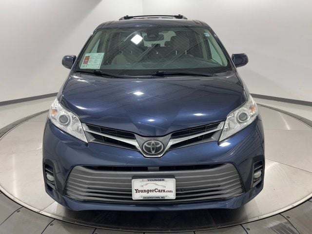 2019 Toyota Sienna XLE 7 Passenger