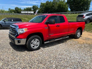 2016 Toyota Tundra SR5