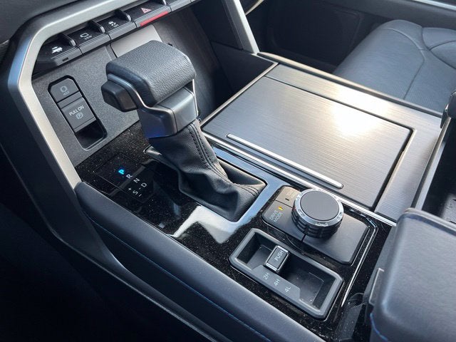 2025 Toyota Tundra Platinum