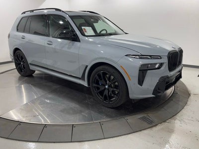 2025 BMW X7 M60i