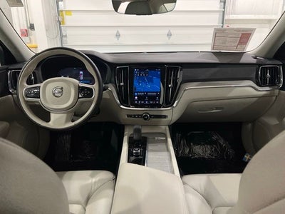 2024 Volvo S60 B5 Plus Dark Theme